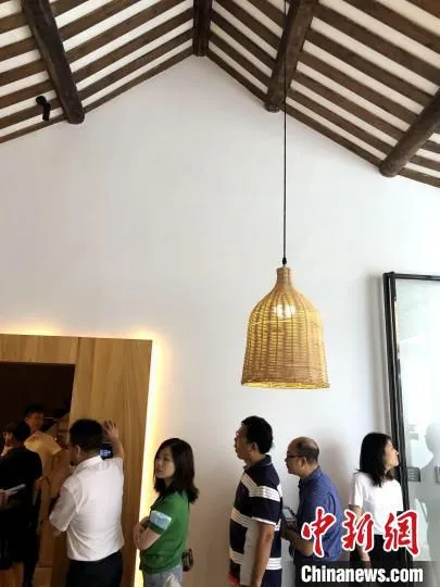 大宅社区开发团队盘活乡村闲置房屋资源，变危房为特色民宿。　吴如宇 摄