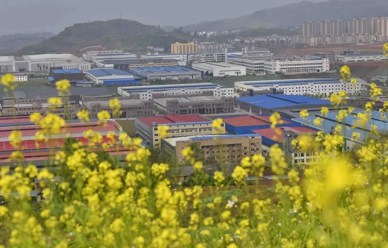 这是4月8日拍摄的川渝高竹新区。新华社记者 刘坤 摄