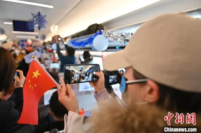 图为活动现场。　于海洋 摄