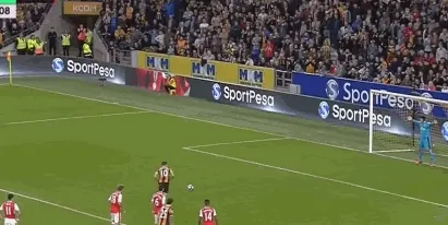 玩球赛报：英超-阿森纳4-1胜赫尔城 桑神梅开二度+失点
