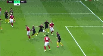 玩球赛报：英超-曼城客场2-2米堡 阿圭罗传射热苏斯救主