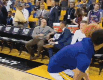 NBA总决赛G3发生了啥？詹皇单核带队有多难 库里体会到了