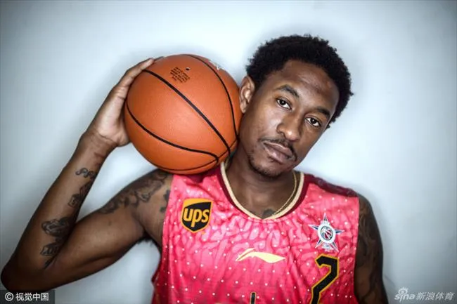 玩球资讯：2017CBA全明星正赛 马布里领衔玩转全明星