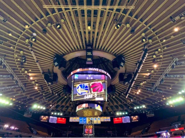 NBA总决赛G3发生了啥？詹皇单核带队有多难 库里体会到了