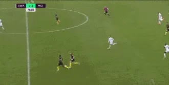 玩球赛报：英超-曼城3-1开季10连胜 阿圭罗复出梅开二度