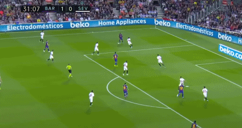 比达尔铲射入网，2-0
