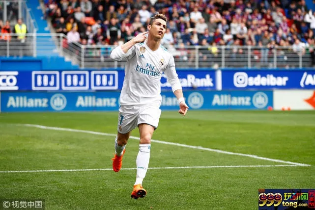 西甲-皇马客场2-1险胜 C罗梅开二度铁卫伤退