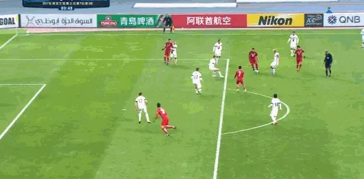 玩球赛报：上港5-1西悉尼夺3连胜 三叉戟皆进球武磊破荒