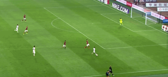 玩球赛报：河北2-1亚泰主场5连胜 拉维奇破僵张呈栋绝杀