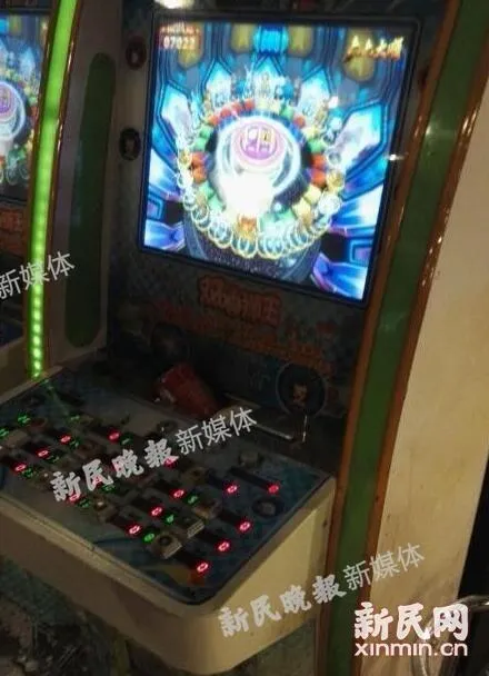 博彩资讯：上海五角场万达广场藏赌博机 通宵营业输赢一二十万