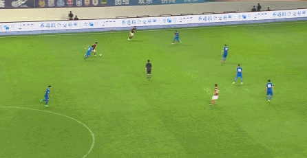 玩球赛报：富力1-1华夏幸福 拉维奇千里单骑扎哈维扳平