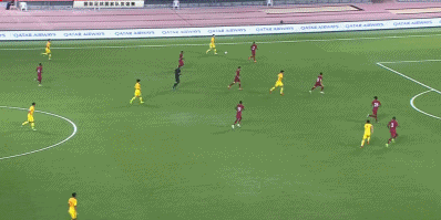 热身赛-国足客场0-1卡塔尔 门框两次救险难阻丢球