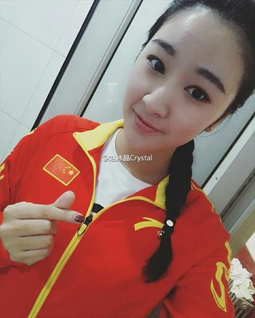 博彩花边：浙大双胞胎姐妹花颜值高大长腿 瞬间爆红网络