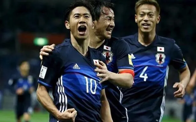玩球资讯：东洋梅西！日本跳级生如何成欧洲一霸