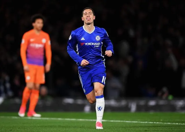 玩球赛报：英超-切尔西2-1曼城 阿扎尔两球阿圭罗破门