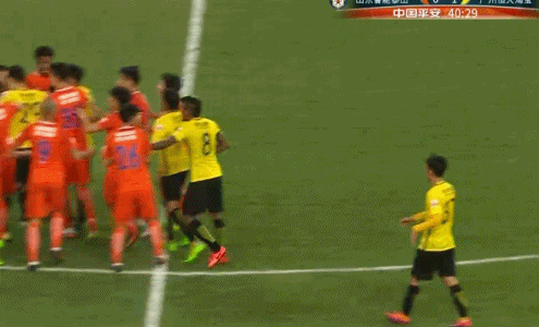 玩球赛报：鲁能2-1逆转首胜恒大 吉尔首球塔神复出绝杀