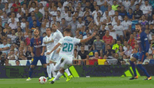 玩球网报：双杀巴萨！皇马总分5-1捧西超杯