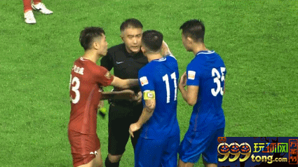 玩球赛报：富力主场1-1憾平上港 扎哈维破门胡尔克争议球