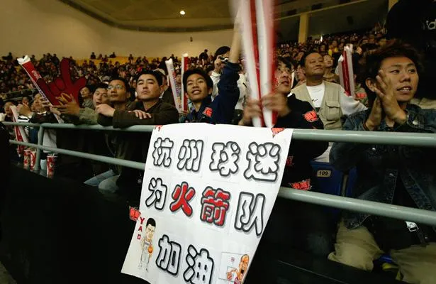 玩球资讯：首届中国赛亲历者大回访：疯狂、内幕、资本及其他