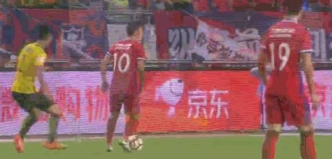 玩球赛报：恒大客场2-2力帆遭两连平 郜林两球郑智伤退
