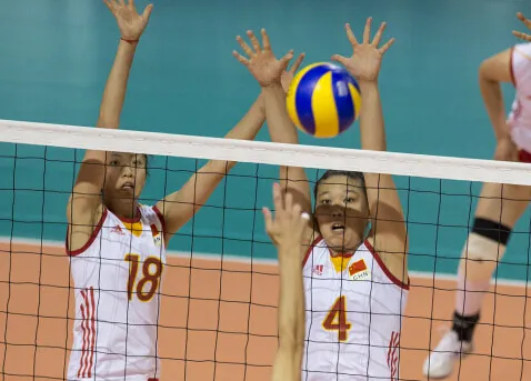 赛报：瑞士精英赛-朱婷19分女排3-2俄罗斯 赛季开门红
