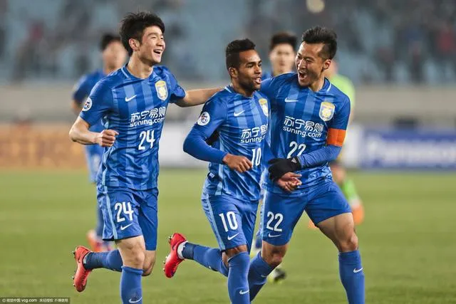 玩球赛报：苏宁3-2全北取首胜 标王+若斩处子球拉米染红