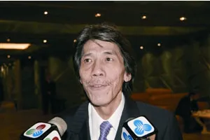 博彩资讯:周锦辉表示澳门赌收未见利好调整需多年半