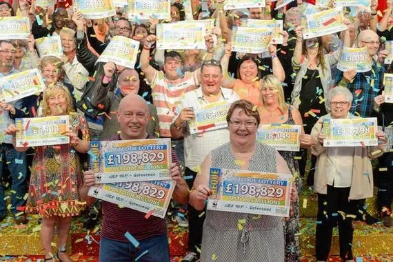 海外博彩：英国邮编彩票开出大奖 254名邻居瓜分300万英镑