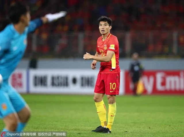 玩球赛报：里皮首秀国足0-0卡塔尔5轮不胜 吴曦郑智中框