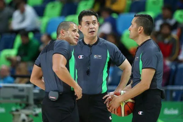 博彩头条：NBA公布七项新政 中国裁判未来可吹NBA比赛？