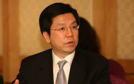 扑克技巧：李开复传授德州扑克 怎样避开4个人性弱点