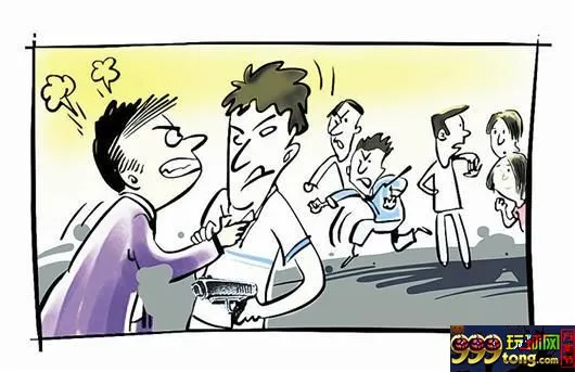 玩球花边：两小伙为争女友持械斗殴 叫嚣：未成年人杀人无罪