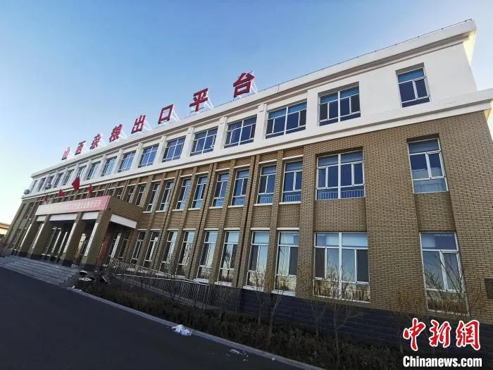 山西忻州发展杂粮产业，红芸豆、甜玉米等远销10余个国家和地区。　高瑞峰 摄