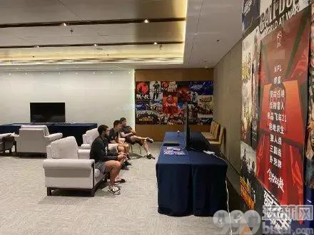 CBA联盟球员游戏室