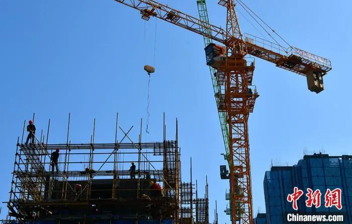 处在建房地产楼盘。 中新社记者 张斌 摄