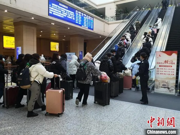 哈铁陆续恢复35对旅客列车。　哈铁提供