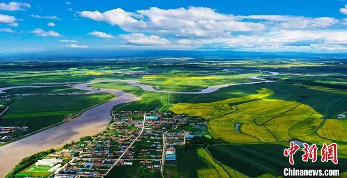 镇赉县水田秋景。(资料图) 潘晟昱 摄