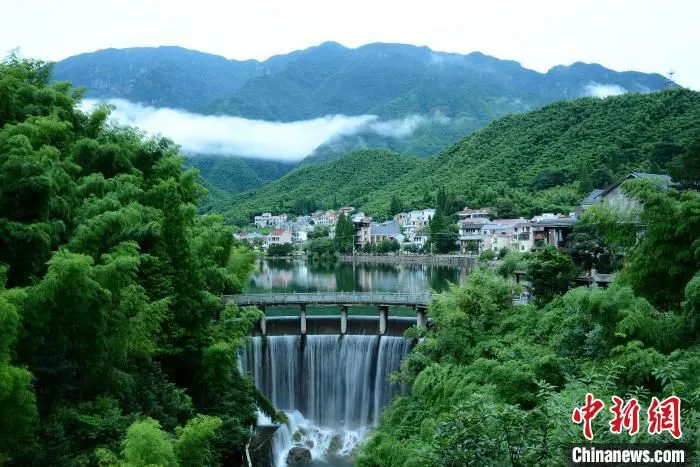 湖州的美丽乡村。　钱丽萍 摄