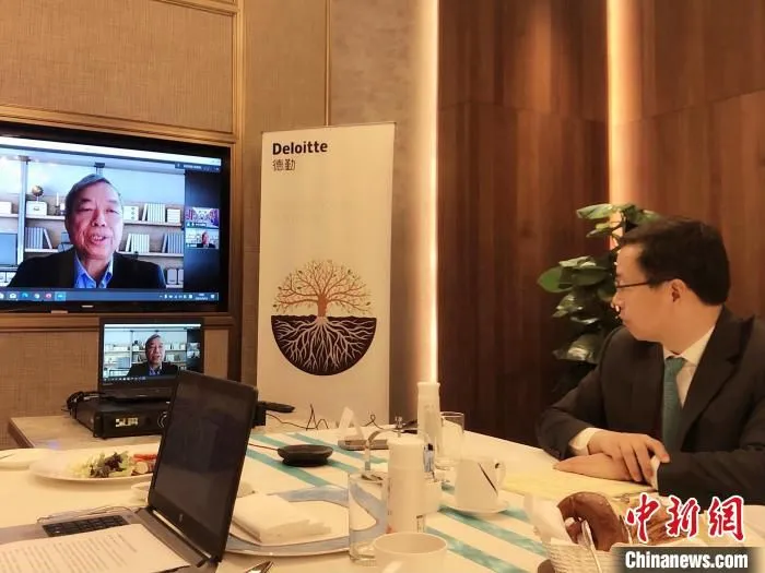 19日，德勤中国公司治理中心项目研究小组在博鳌亚洲论坛2021年年会期间分享研究成果 张素 摄