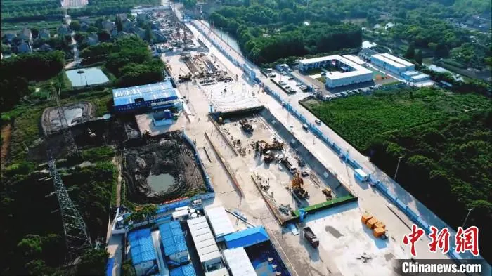 机场联络线工程线路起于虹桥枢纽，正线全长68.66公里，途经上海闵行、徐汇、浦东新区3个区。　上海浦东新区官方供图