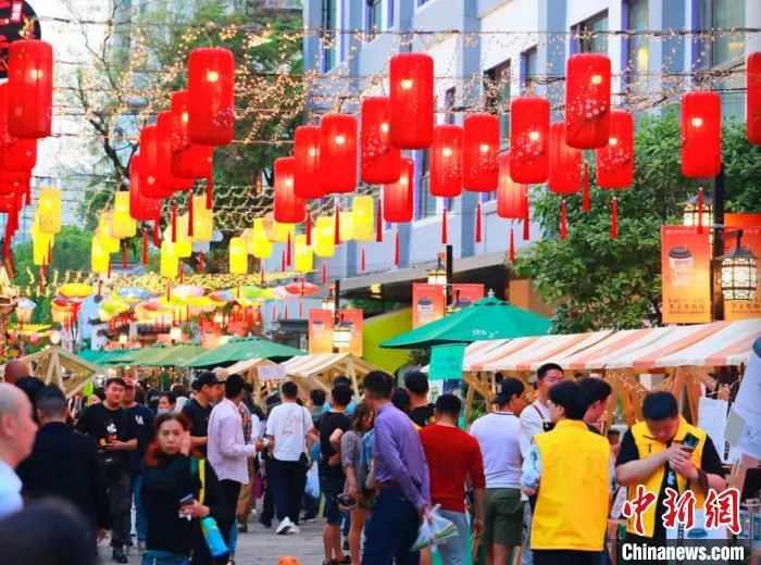 千年古巷南京熙南里历史文化街区。南京旅游集团供图 南京旅游集团供图 摄