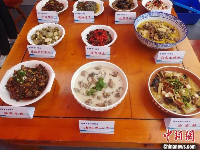 浏阳蒸菜。　唐小晴 摄
