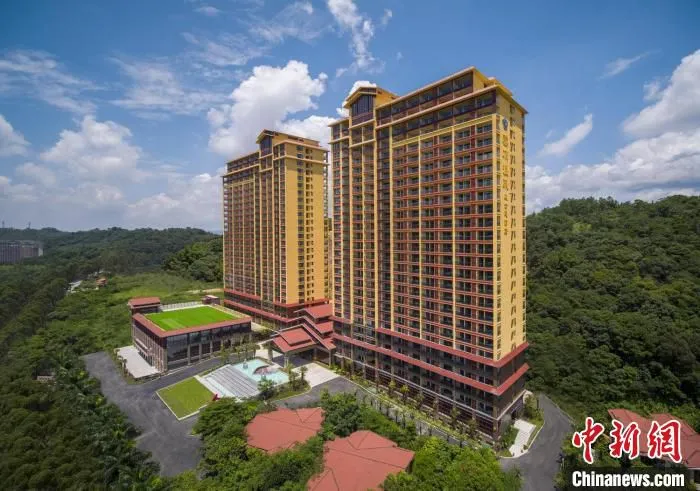 位于惠州南昆山的云顶温泉威士忌酒店迎客 袁安 摄