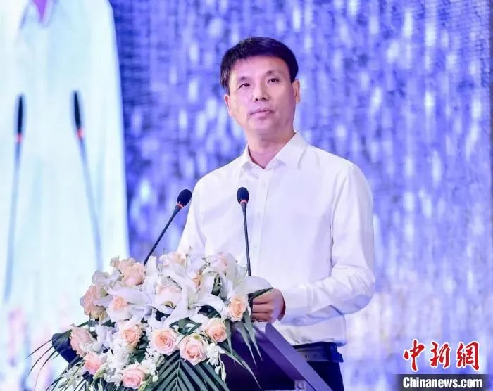 谢坚钢认为应该积极链接更多创新资源、研发创新技术、探索创新生态。　复旦大学管理学院供图