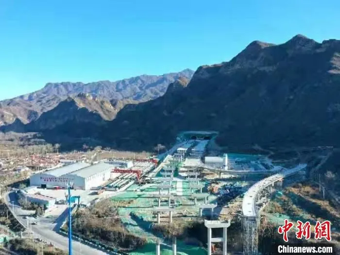 施工现场。　中国中铁供图