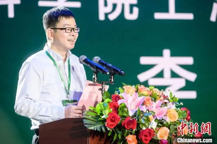 图为：中科院院士、中科院上海高研院李儒新致辞。　李南轩 摄
