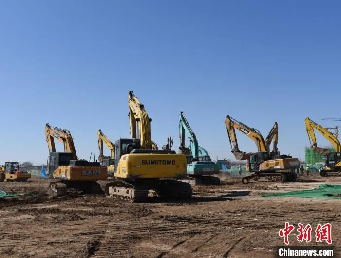 图为项目施工现场。　刘娟 摄