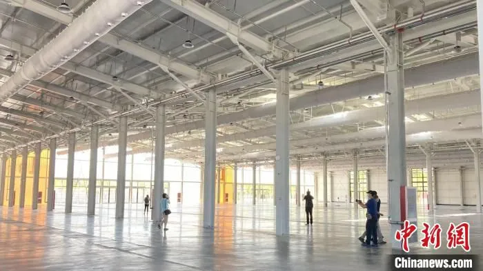 图为服贸会首钢园场馆。　中新社 徐婧 摄