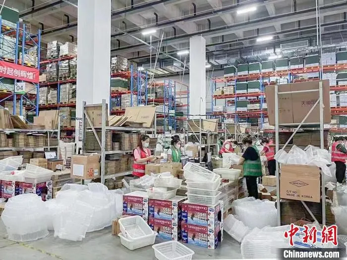 图为菜鸟天津仓。　天津港保税区供图