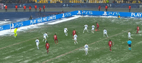 拜仁1-0，莱万